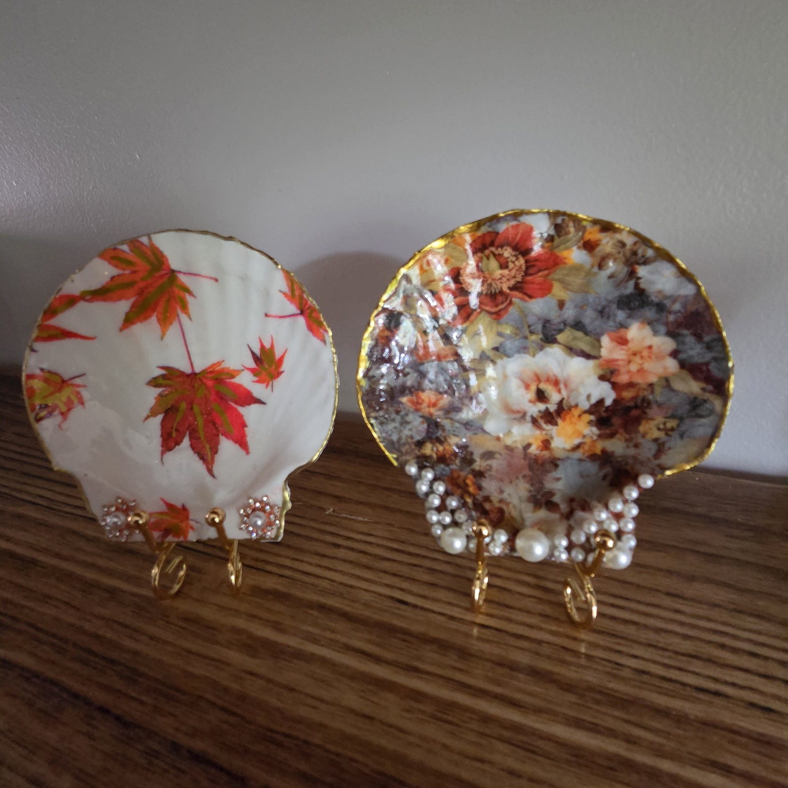 Autumn Foliage Shell Pair