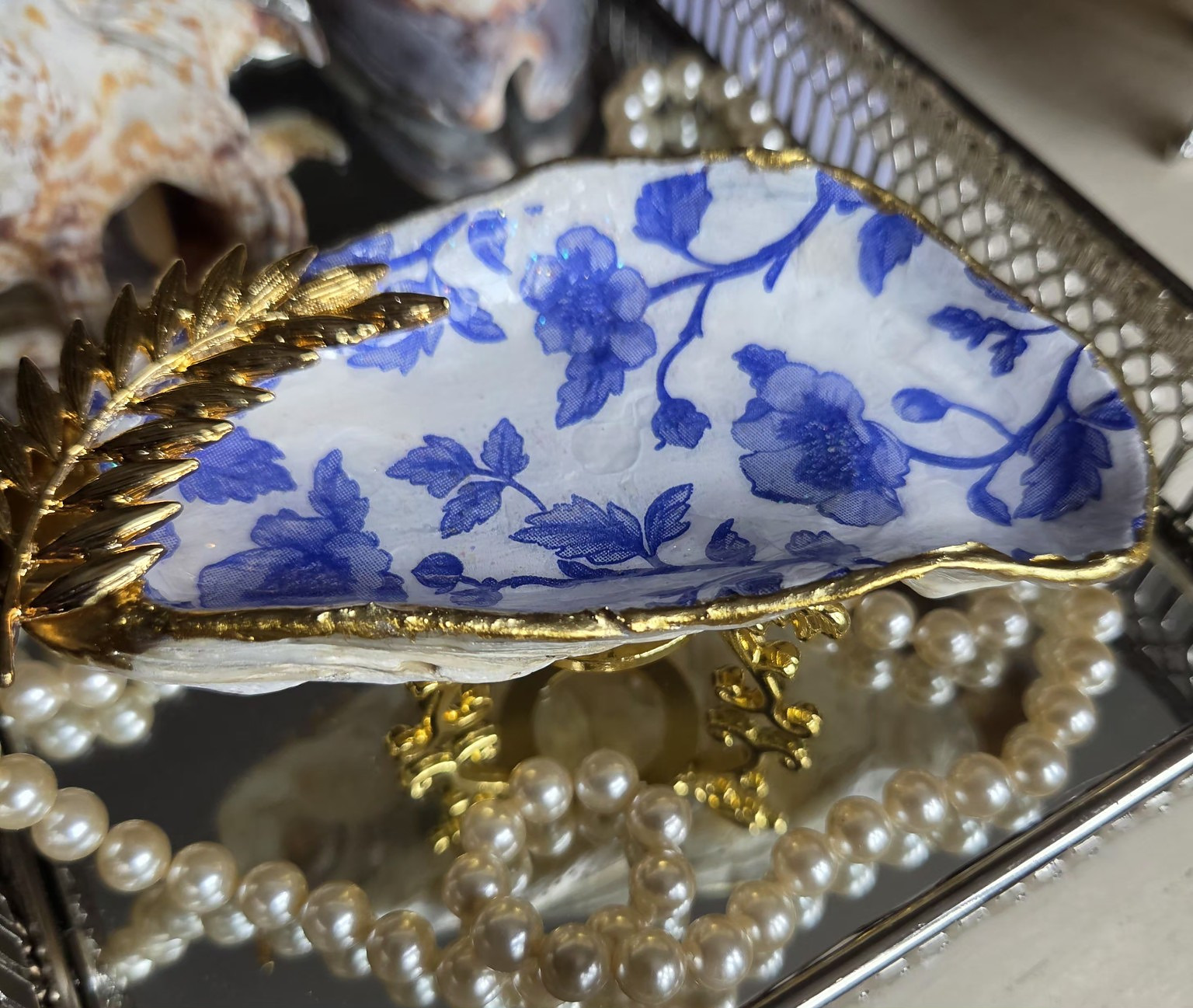 Blue Chinoiserie Shell