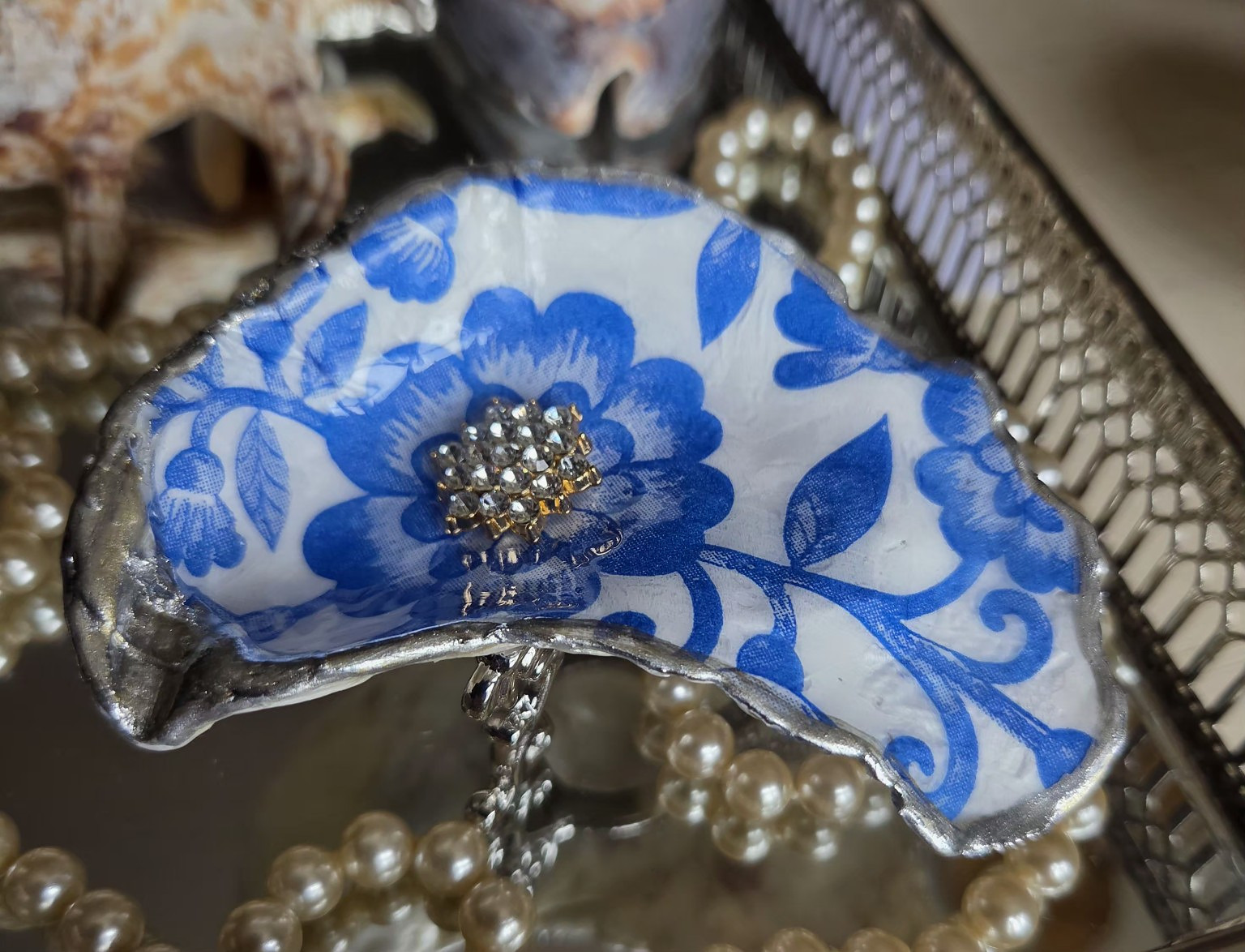 Blue Floral Jeweled Shell